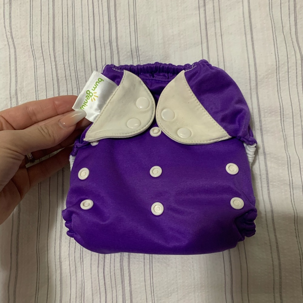 Cloth diaper , bum genius